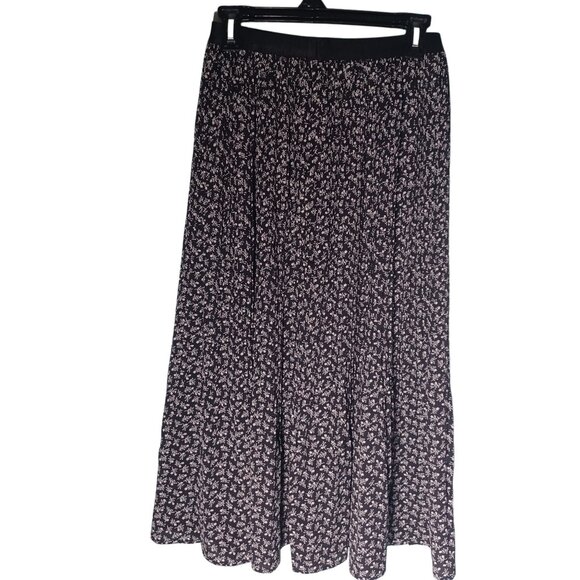 Womens Midi Skirt Size Medium Pleated Black Floral Dark Cottage Boho Western - Picture 5 of 8